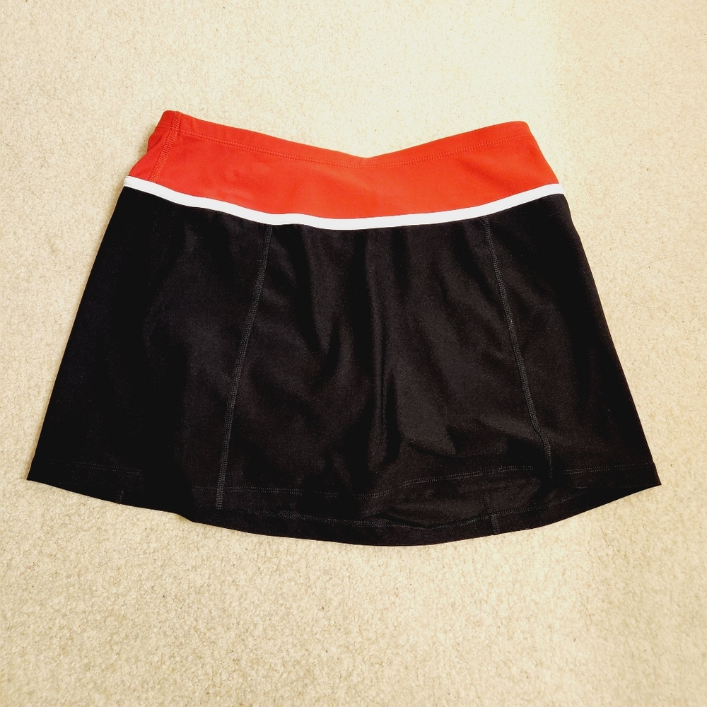 NEW Medium tennis skirt by Xersion